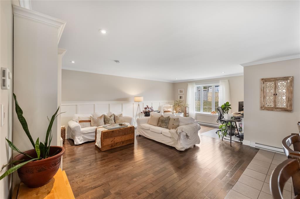 5 Oceanic Drive, Holyrood, NL