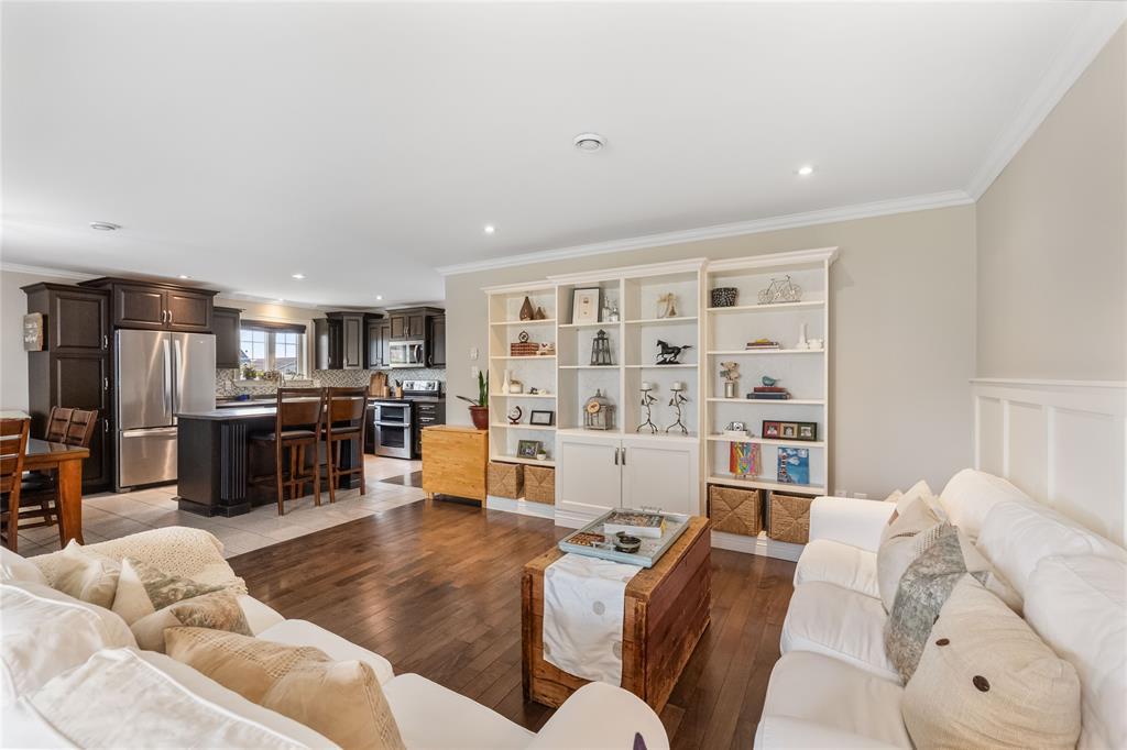 5 Oceanic Drive, Holyrood, NL
