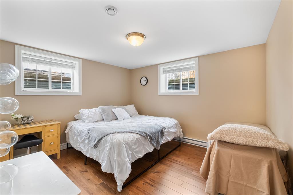 5 Oceanic Drive, Holyrood, NL