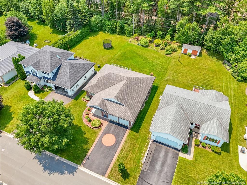 32 Barbara Crt, Fredericton, NB