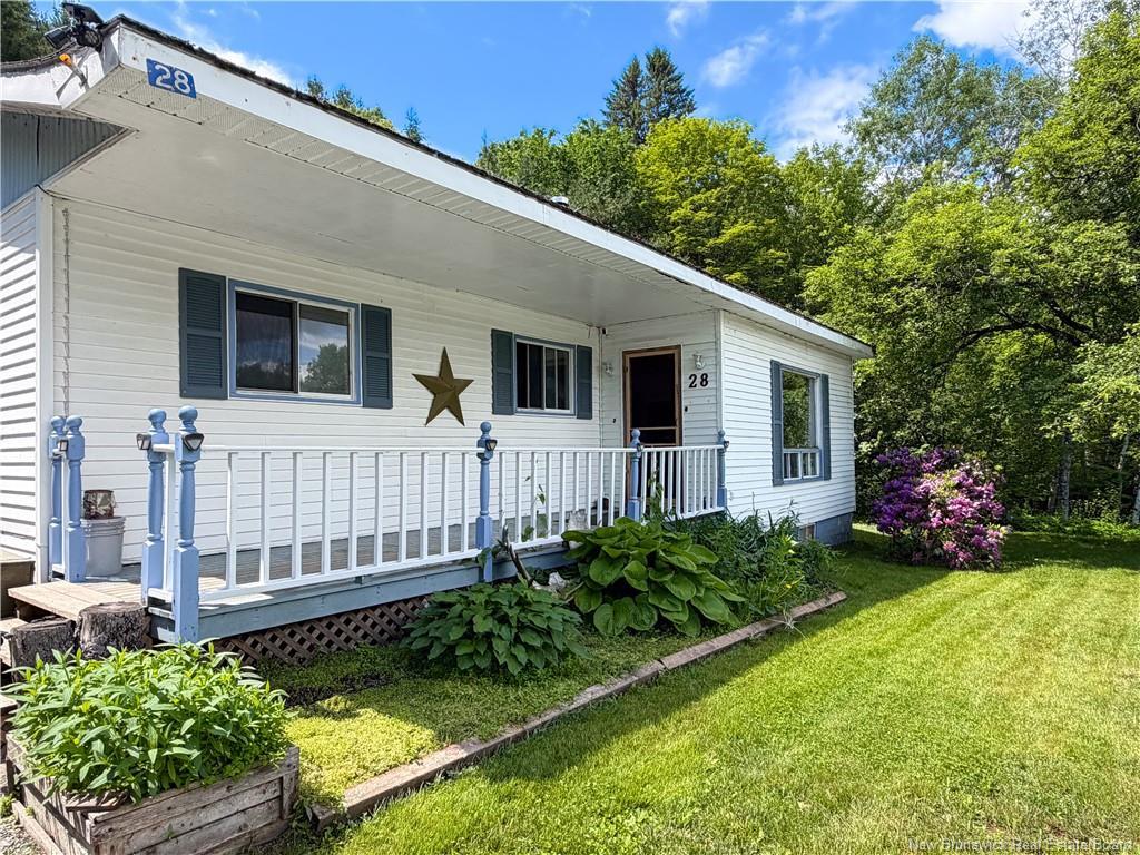 28 Main St, Doaktown, NB