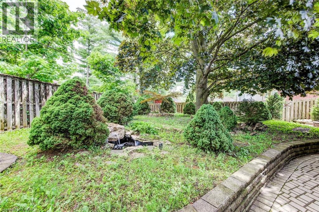 192 Warren Road, Kitchener, ON - Outdoor