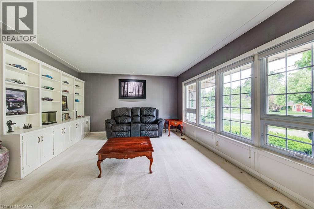192 Warren Road, Kitchener, ON - Indoor Photo Showing Other Room