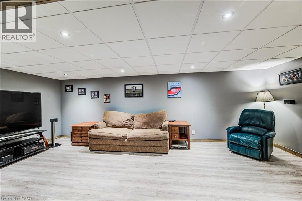 192 Warren Road, Kitchener, ON - Indoor Photo Showing Basement