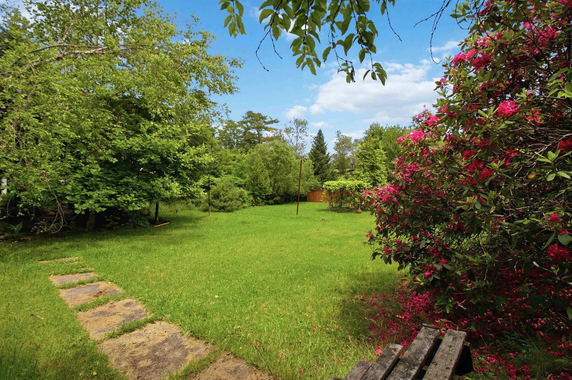 20 Acorn Road, Spryfield, NS