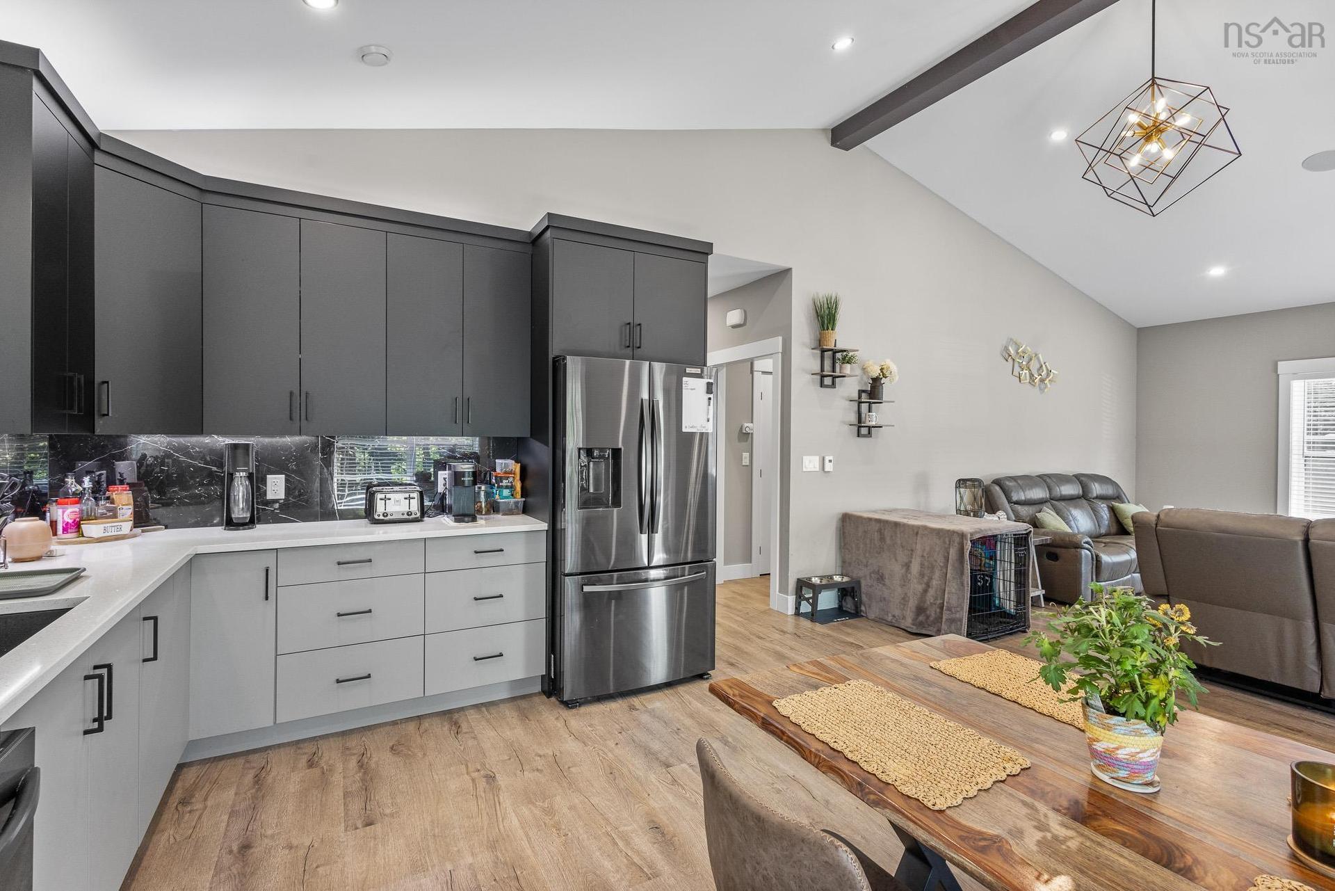 117 Canyon Point Road, Vaughan, NS - Indoor Photo Showing Kitchen
