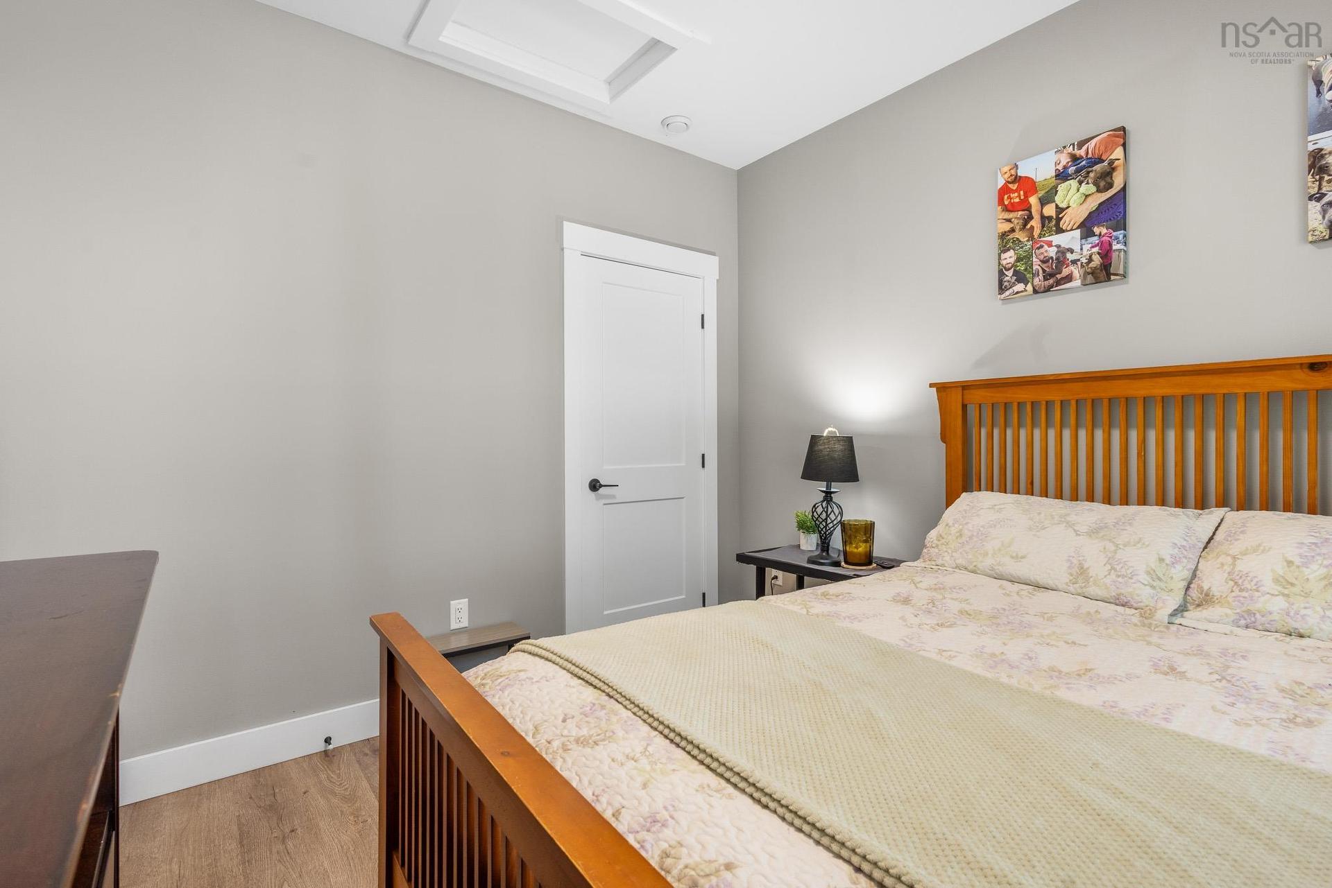 117 Canyon Point Road, Vaughan, NS - Indoor Photo Showing Bedroom