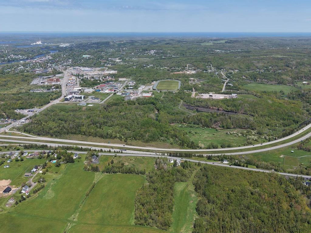 No 104 Highway, Plymouth, NS