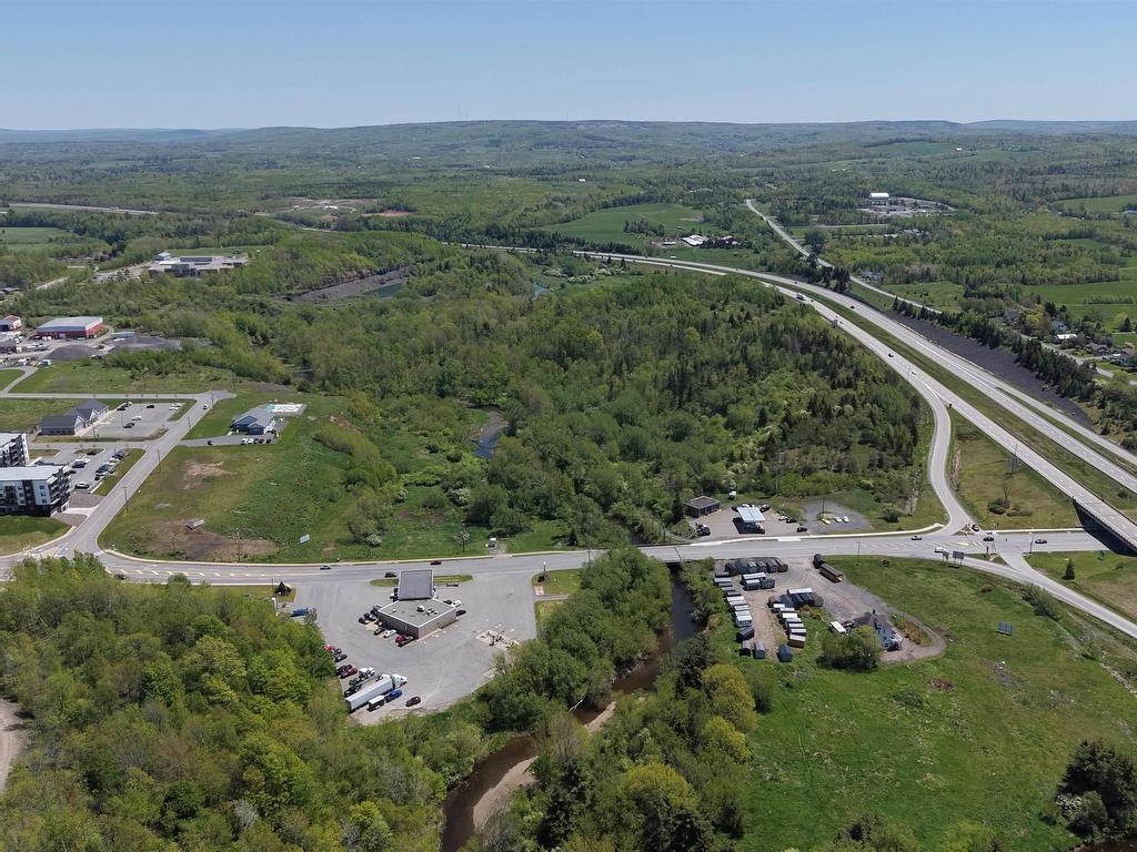 No 104 Highway, Plymouth, NS