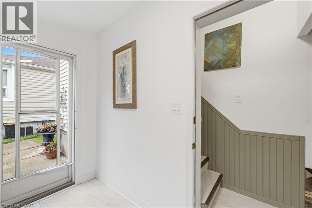 81 Vale Avenue, St. Catharines, ON