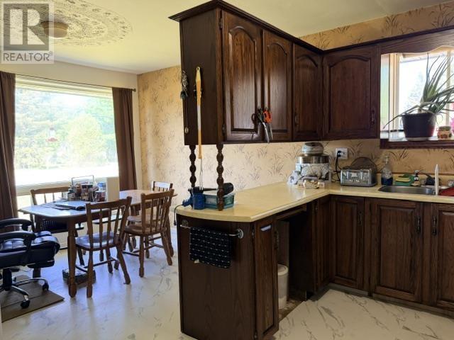 26145 Highway 17 E, Blind River, ON