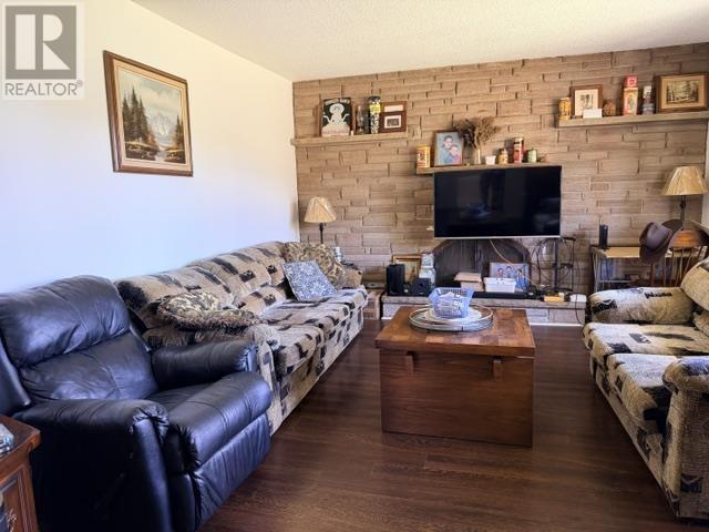 26145 Highway 17 E, Blind River, ON