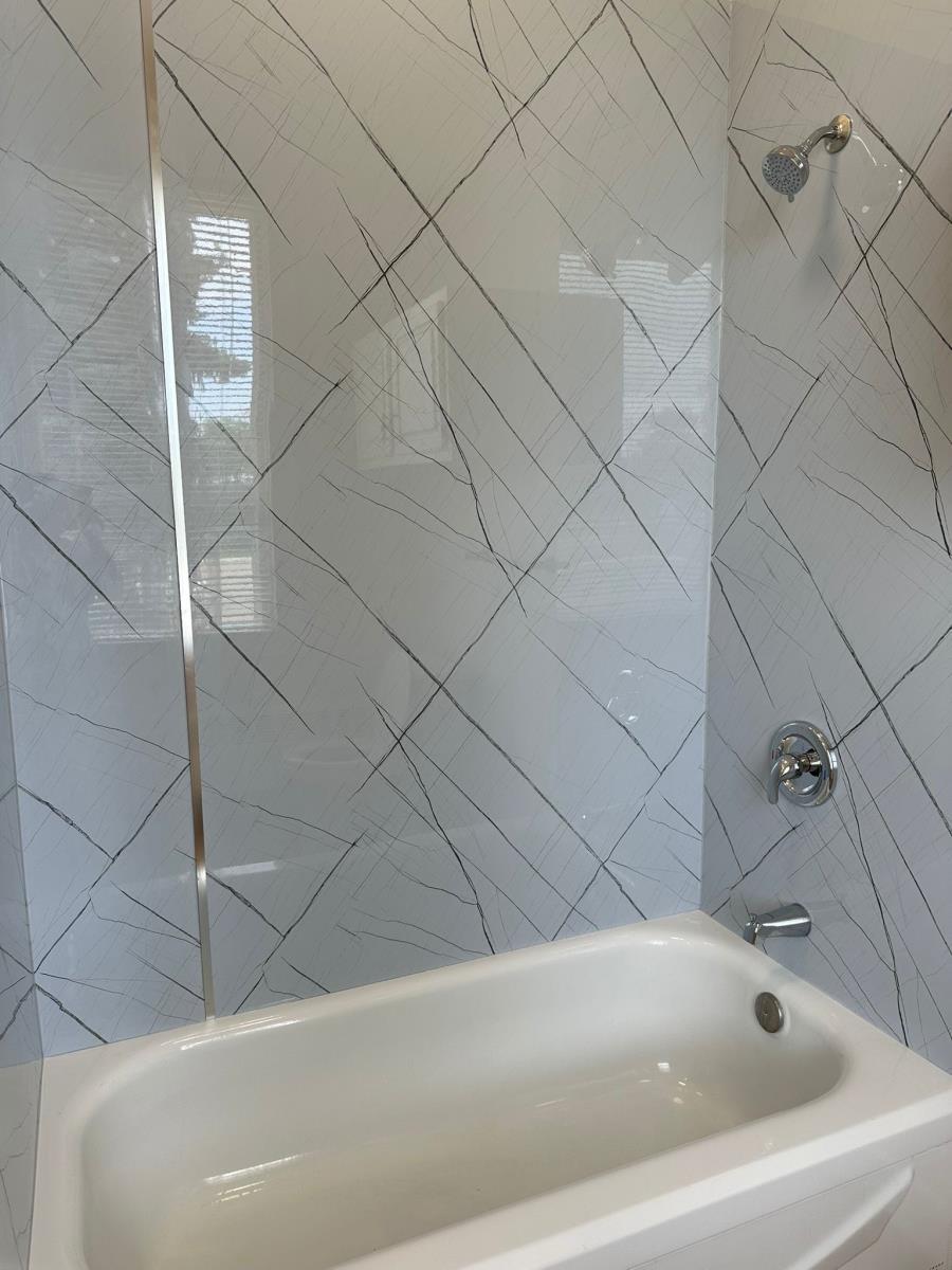 Sedgewick, Alberta - Indoor Photo Showing Bathroom
