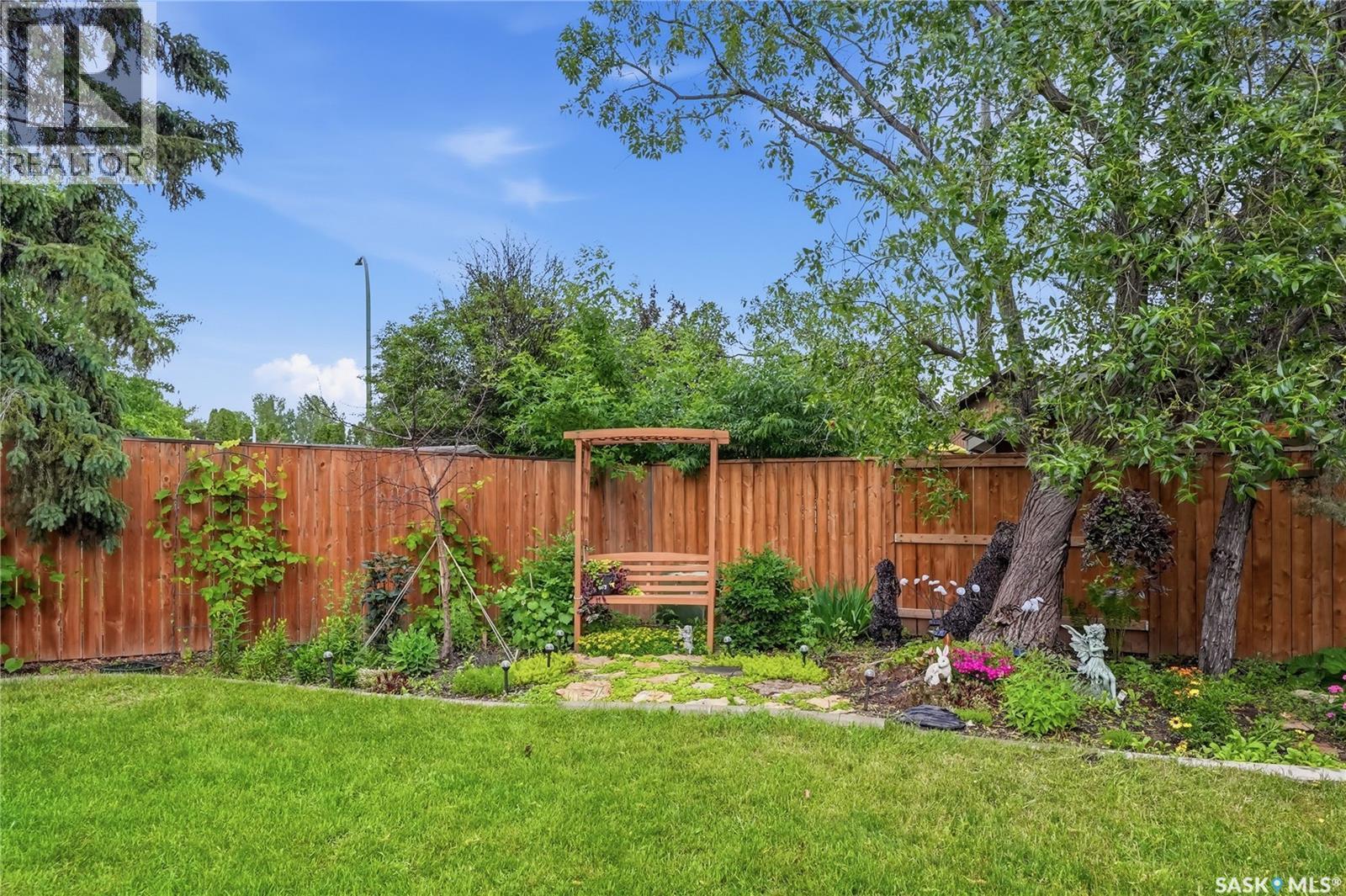 306 Ae Adams Lane, Saskatoon, SK