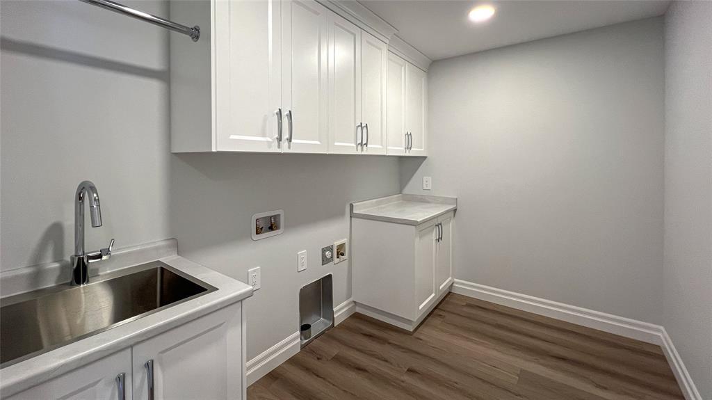 365 Victoria Avenue, Point Edward, ON
