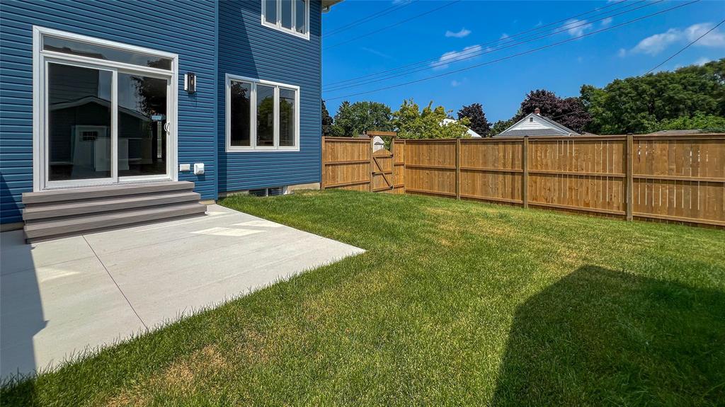 365 Victoria Avenue, Point Edward, ON