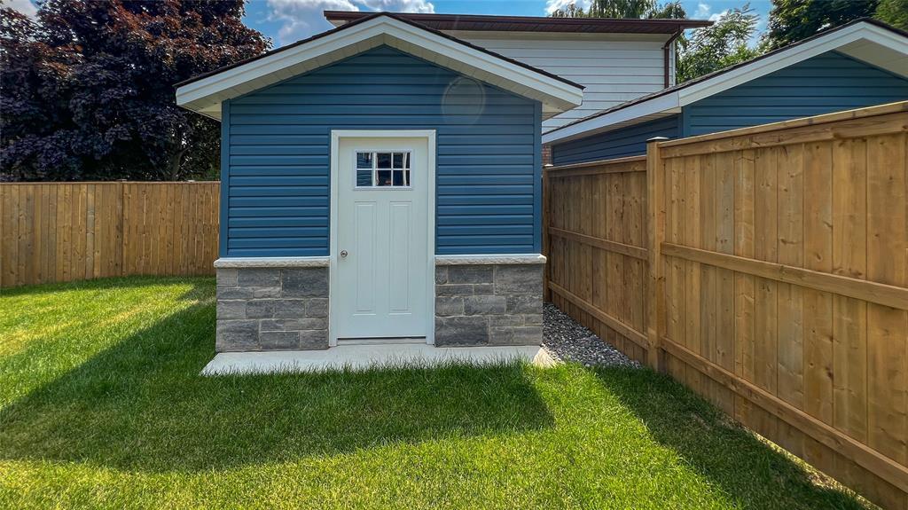 365 Victoria Avenue, Point Edward, ON