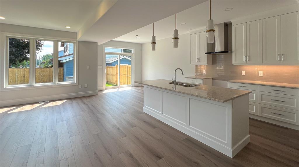365 Victoria Avenue, Point Edward, ON