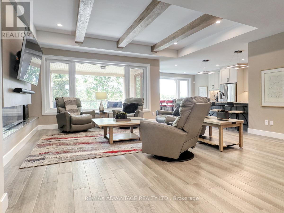 240 Edgewater Boulevard, Middlesex Centre (Kilworth), ON