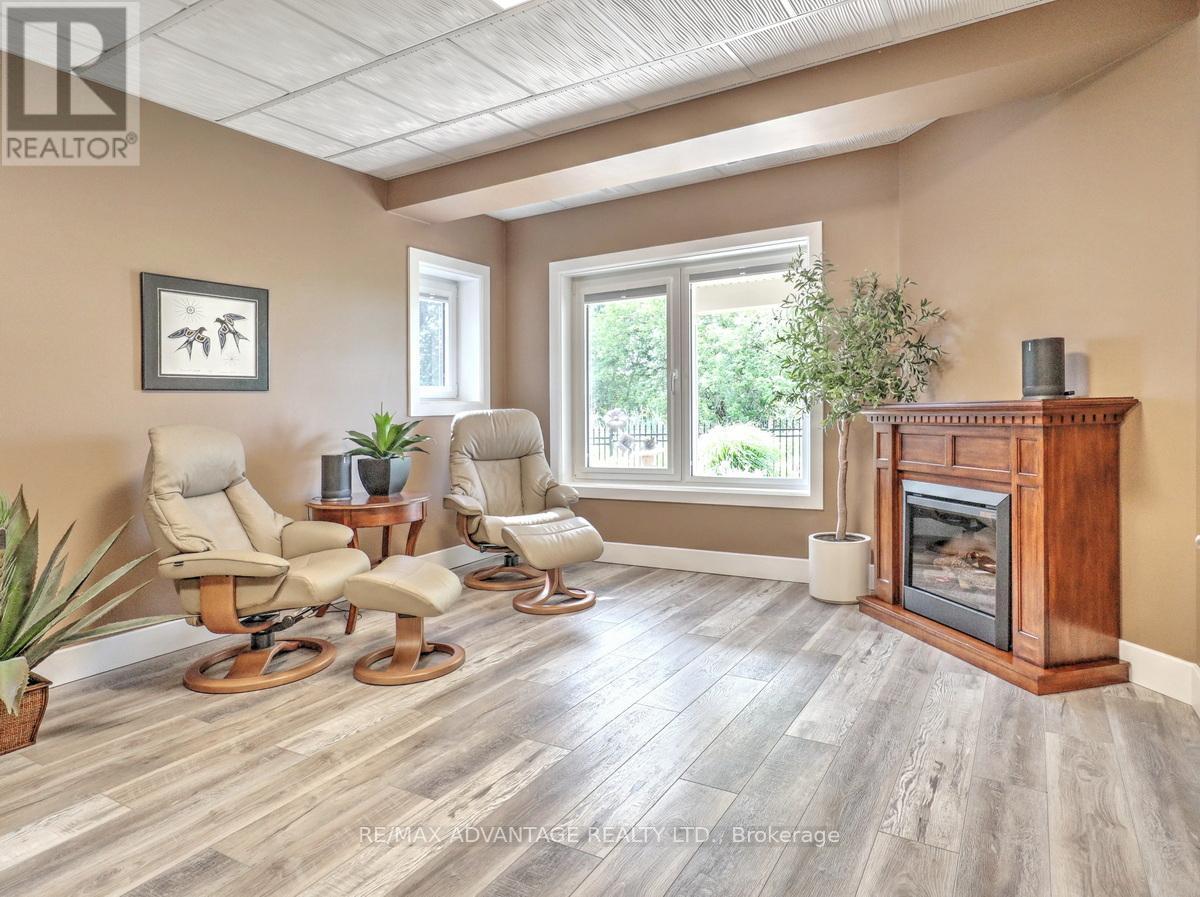 240 Edgewater Boulevard, Middlesex Centre (Kilworth), ON