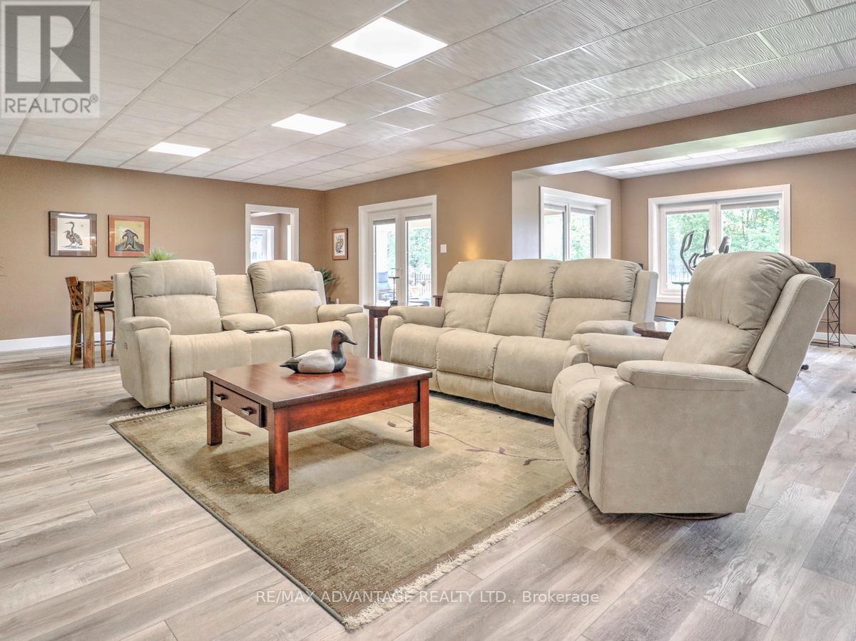 240 Edgewater Boulevard, Middlesex Centre (Kilworth), ON