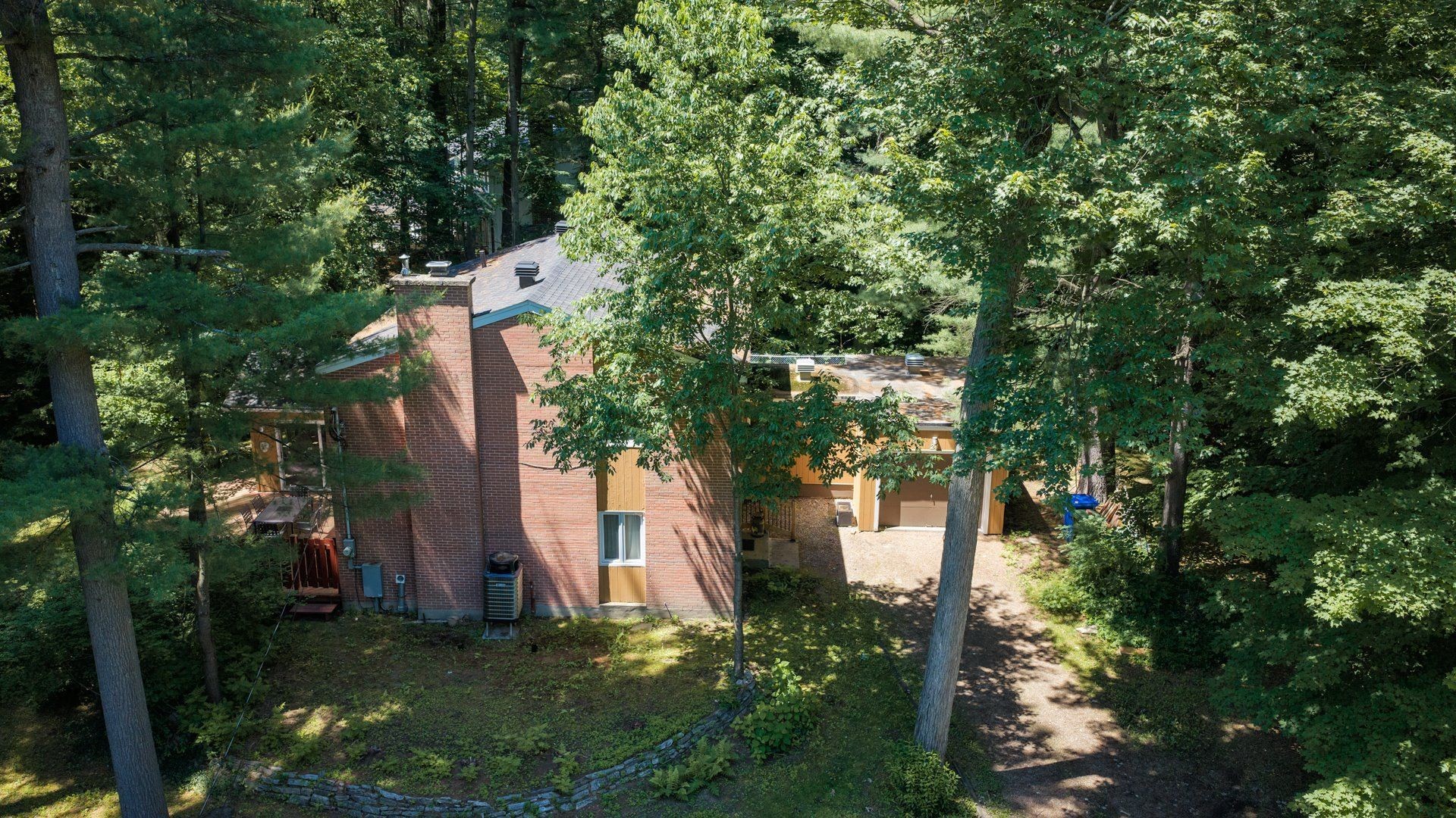 Photo aérienne - 24 Rue Westwood, Hudson, QC - Outdoor