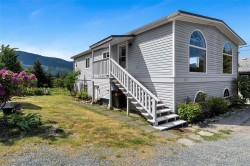 385 Lake Park Rd Lake Cowichan, BC V0N 2L0
