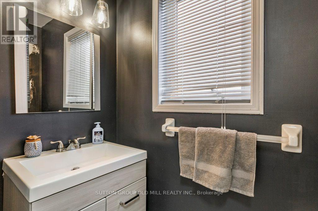 59 Senator Way, Caledon, ON