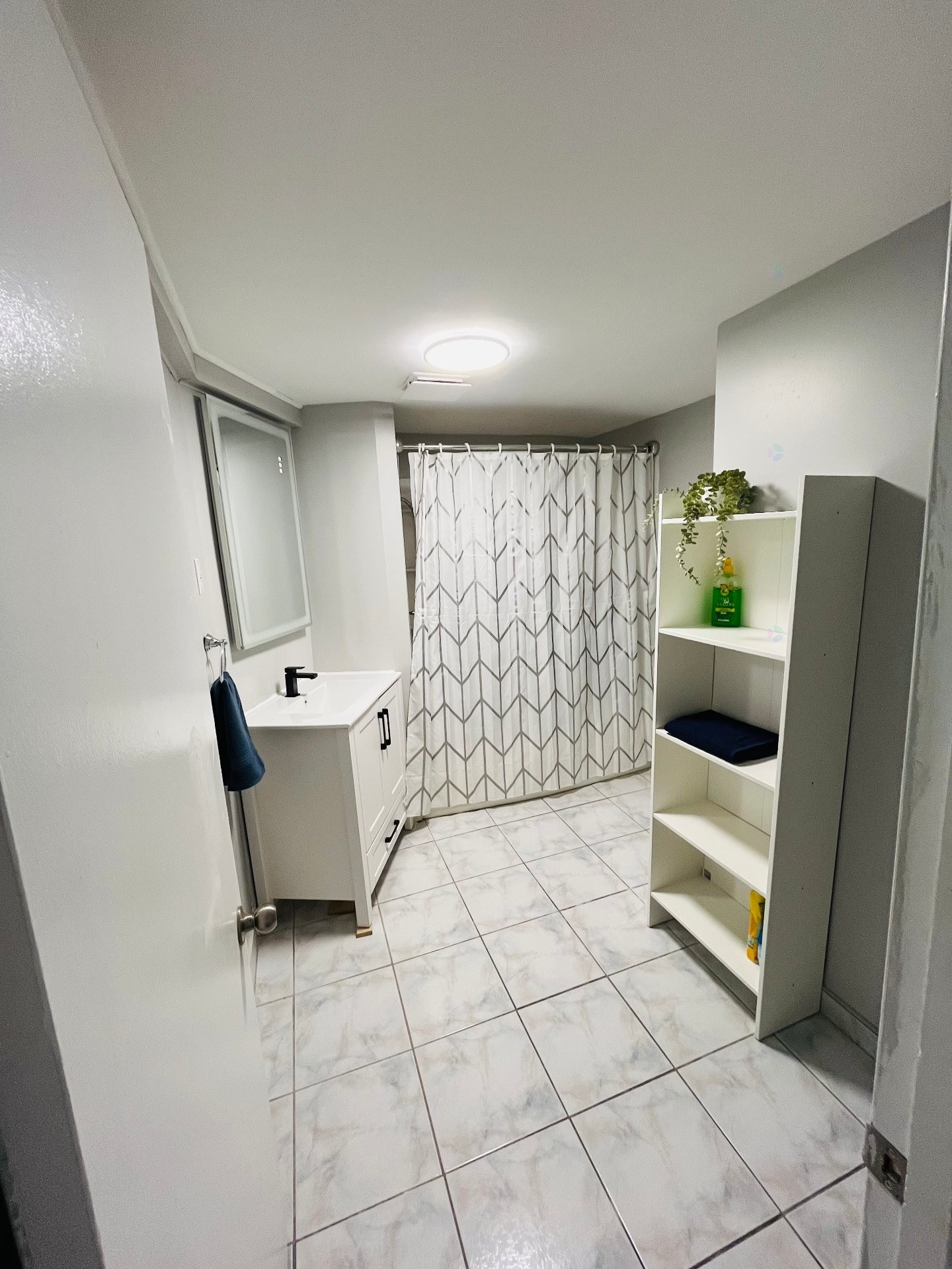 Salle de bains - 157 - 159 Rue Notre-Dame, L'Assomption, QC