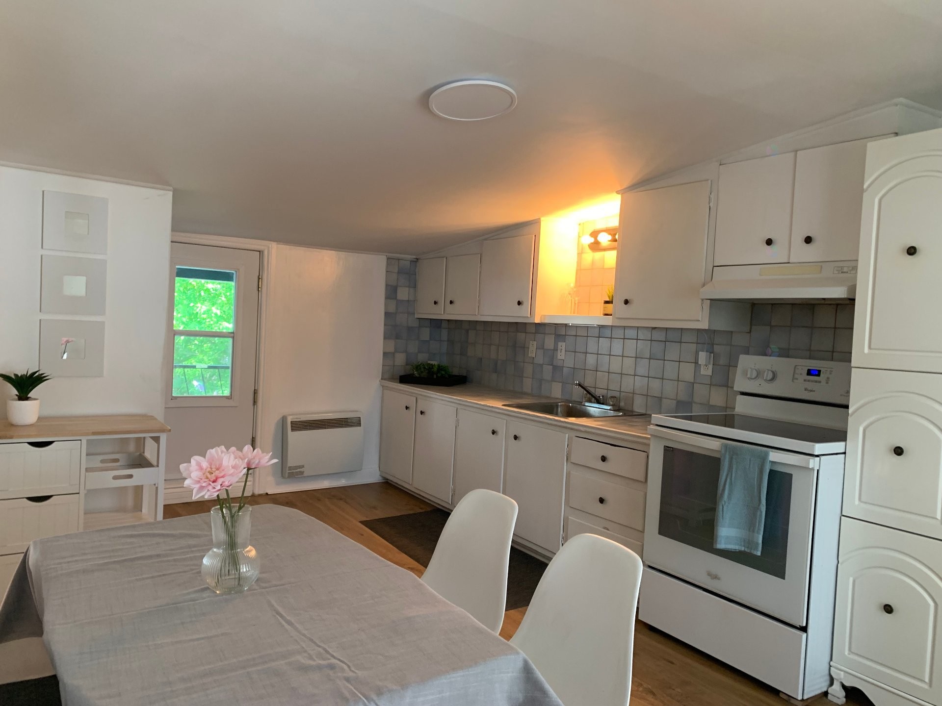 Cuisine - 157 - 159 Rue Notre-Dame, L'Assomption, QC