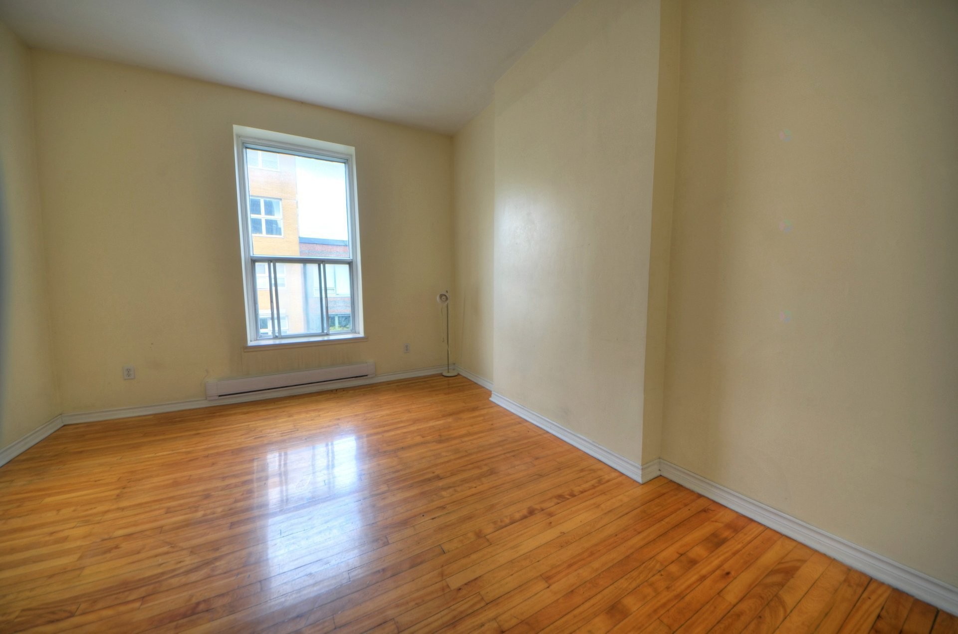 Bedroom - 1458 Rue Atateken, Montréal (Ville-Marie), QC