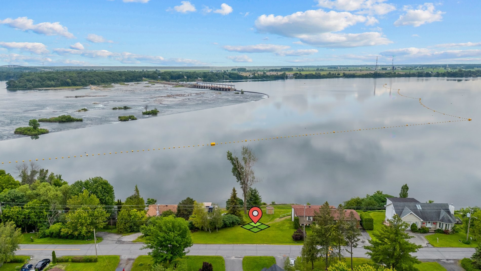 Overall view - Ch. Du Fleuve, Pointe-Des-Cascades, QC