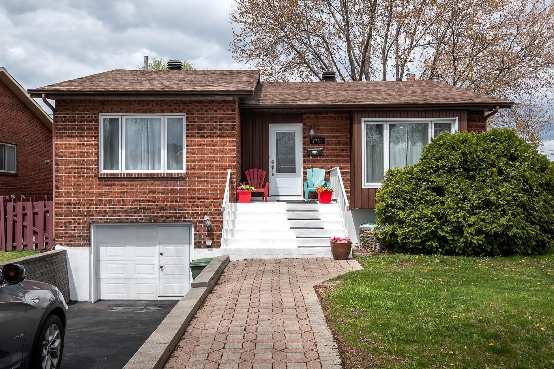 Front of Structure - 7731 Boul. Perras, Montréal (Rivière-Des-Prairies/Pointe-Aux-Trembles), QC