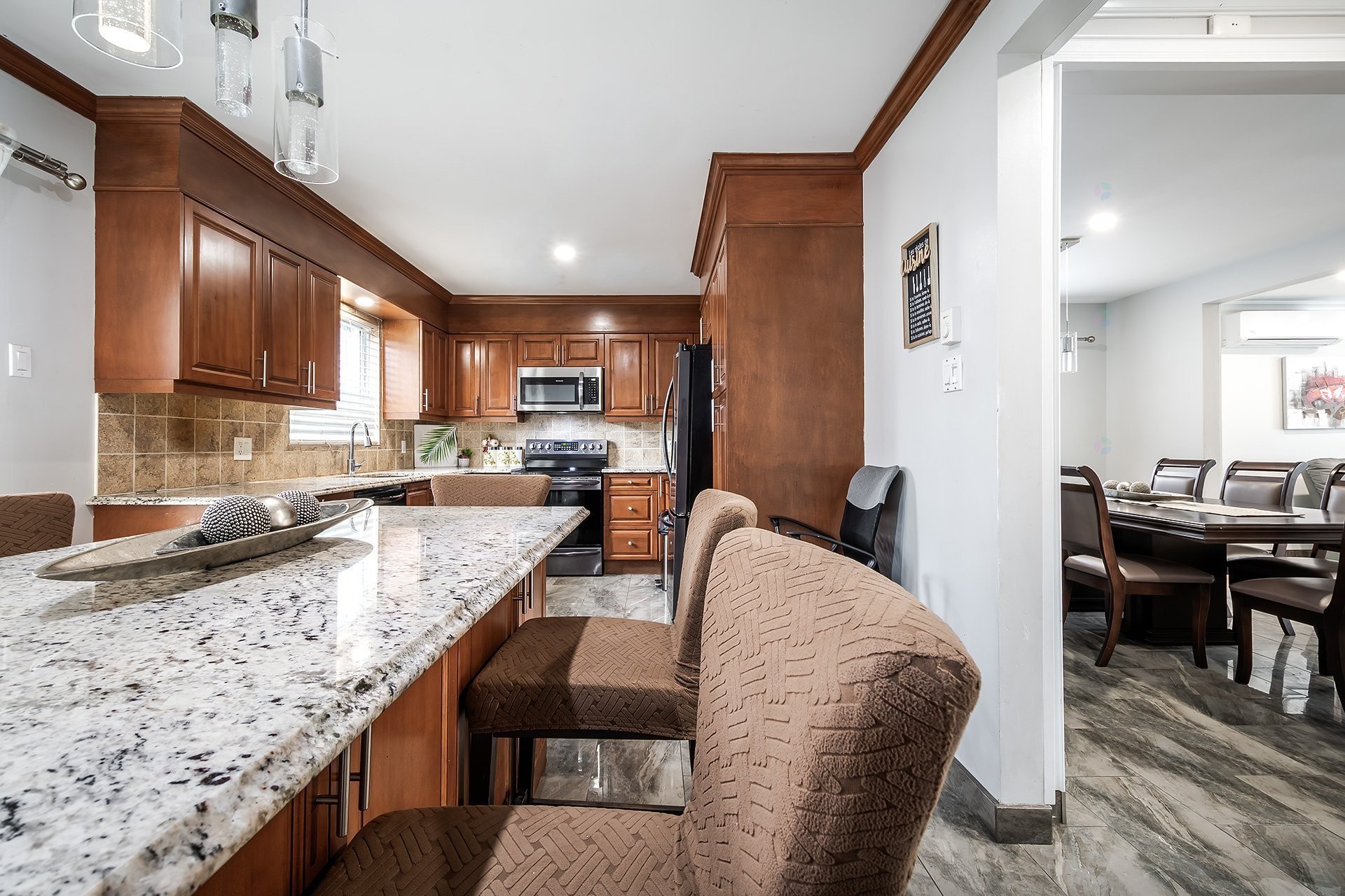 Kitchen - 7731 Boul. Perras, Montréal (Rivière-Des-Prairies/Pointe-Aux-Trembles), QC