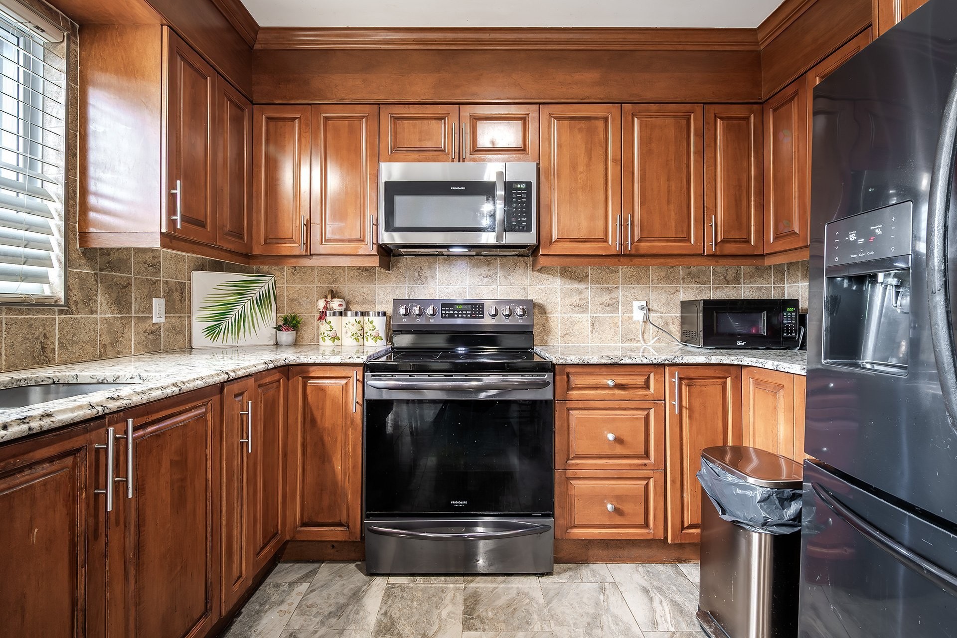 Kitchen - 7731 Boul. Perras, Montréal (Rivière-Des-Prairies/Pointe-Aux-Trembles), QC