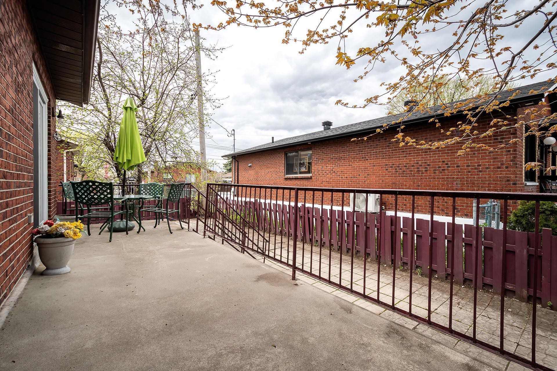 Patio - 7731 Boul. Perras, Montréal (Rivière-Des-Prairies/Pointe-Aux-Trembles), QC