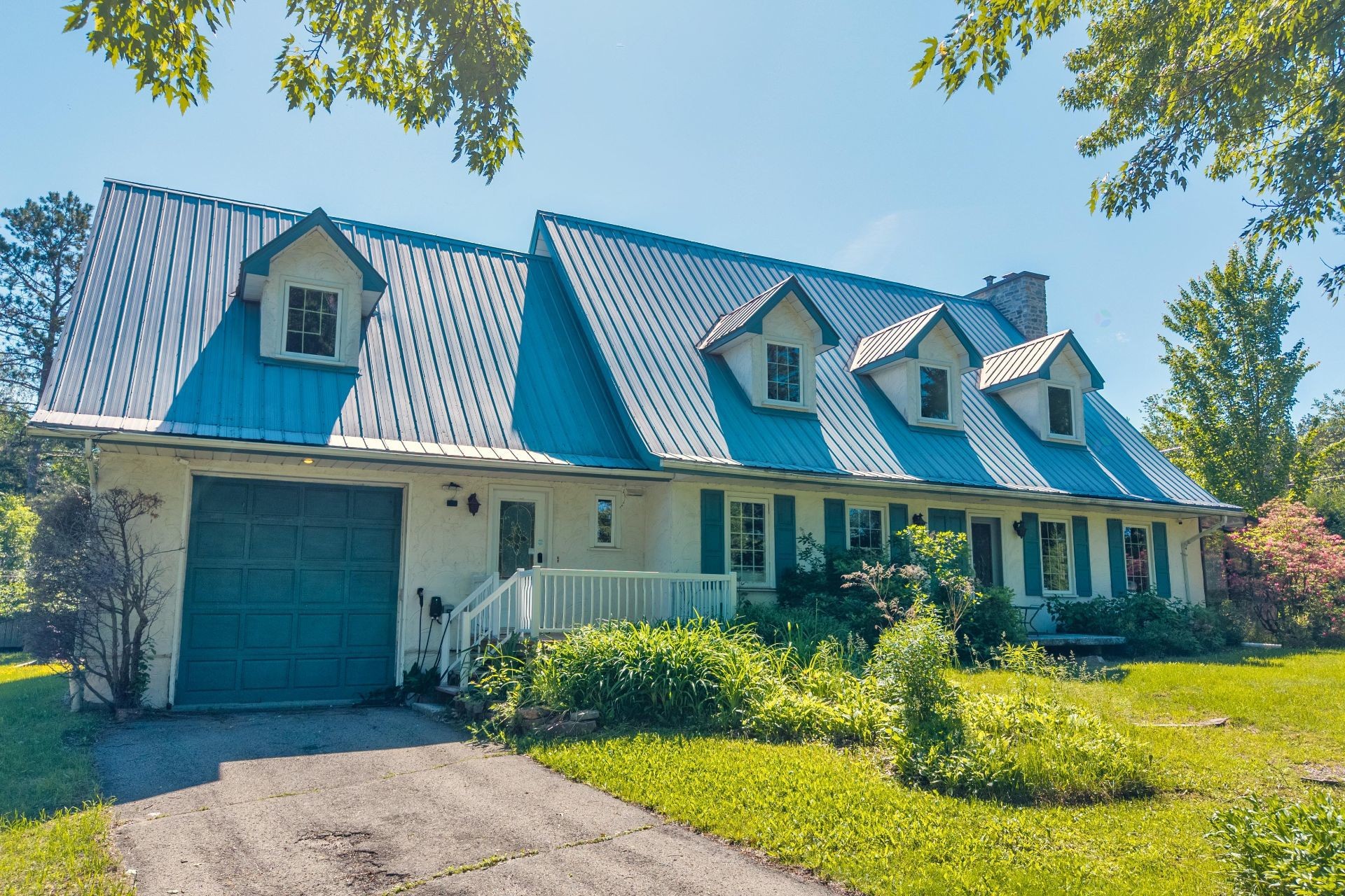 Front of Structure - 1906 Route Des Tulipes, La Conception, QC