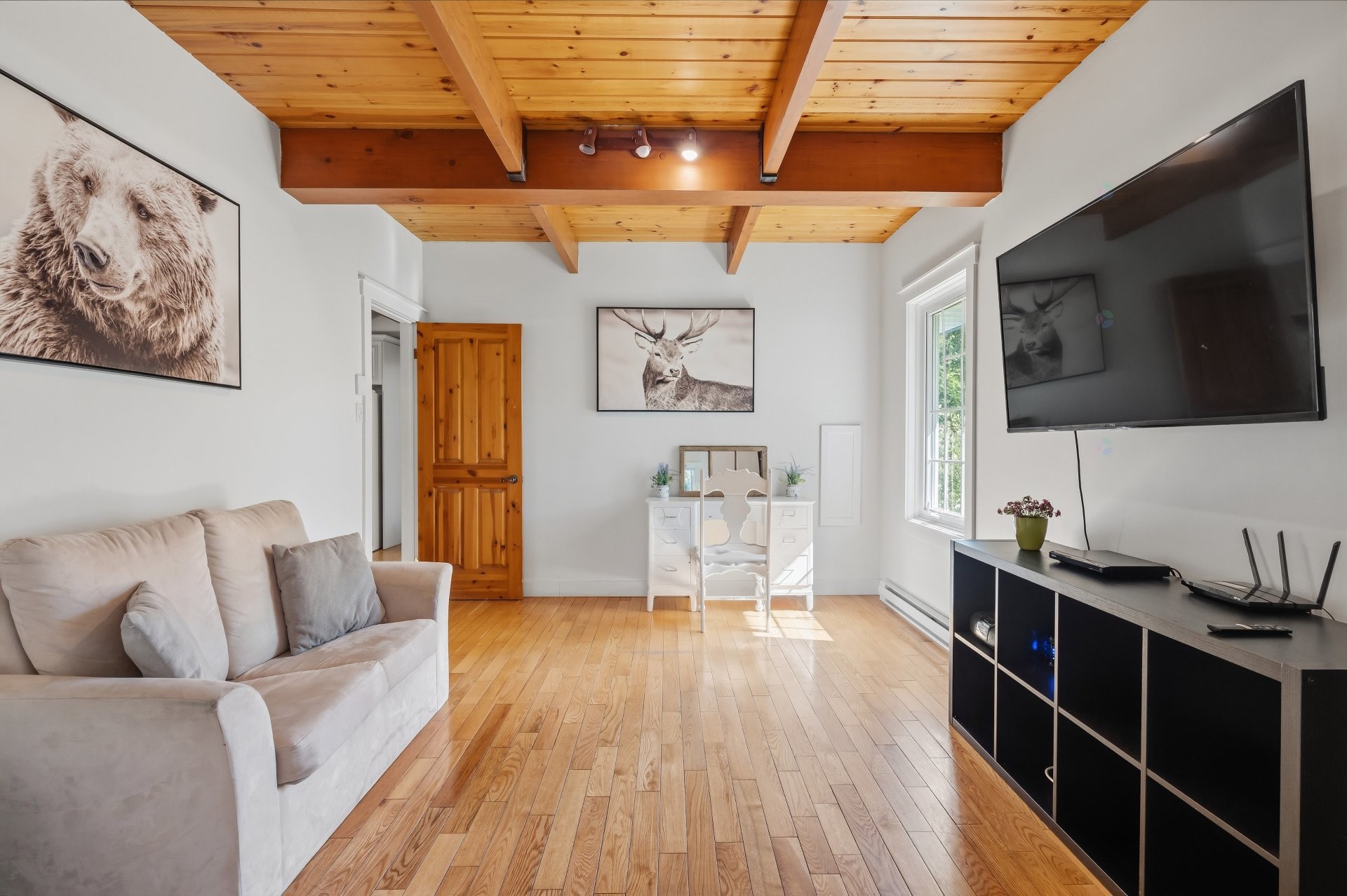 Family Room - 1906 Route Des Tulipes, La Conception, QC