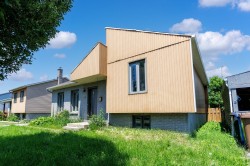 Façade - 