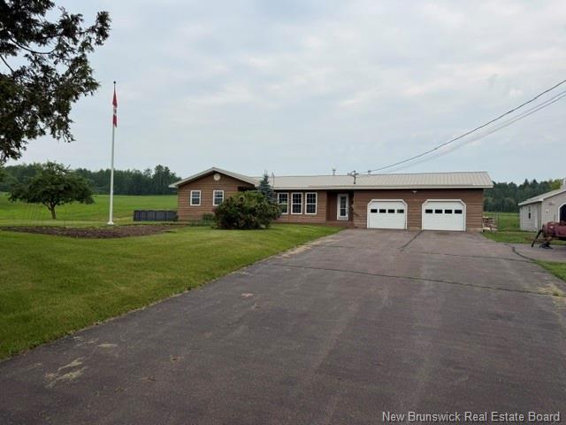 12 Glenvale Rd, Petitcodiac, NB