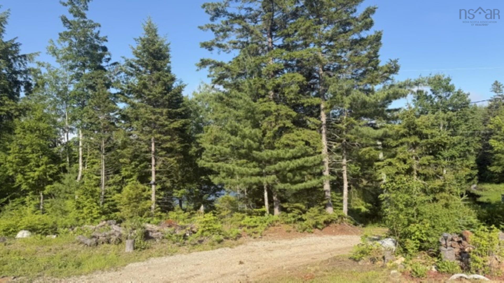 27 Riverside Cove, Chester, NS