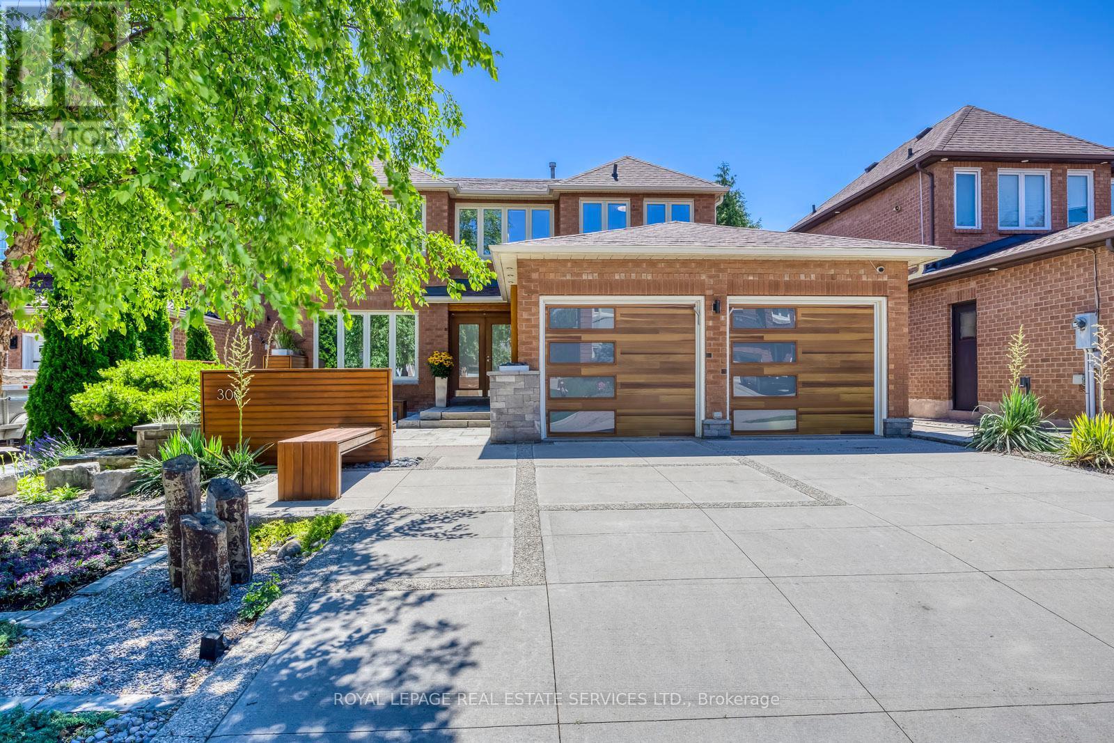 300 Canital Court, Mississauga, ON