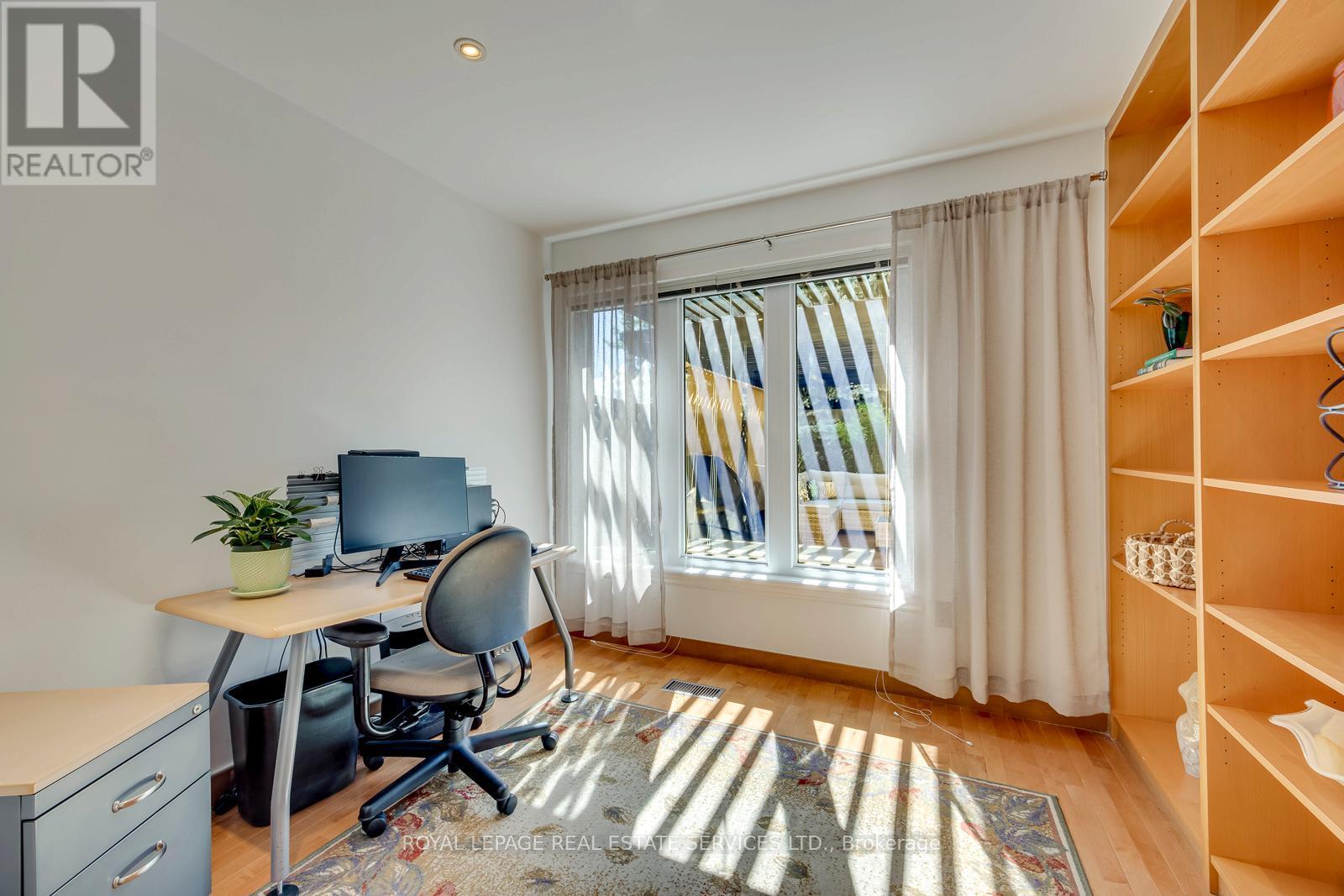 300 Canital Court, Mississauga, ON