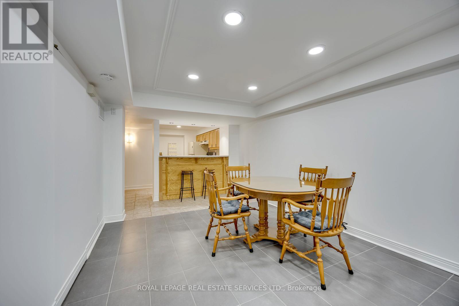 300 Canital Court, Mississauga, ON