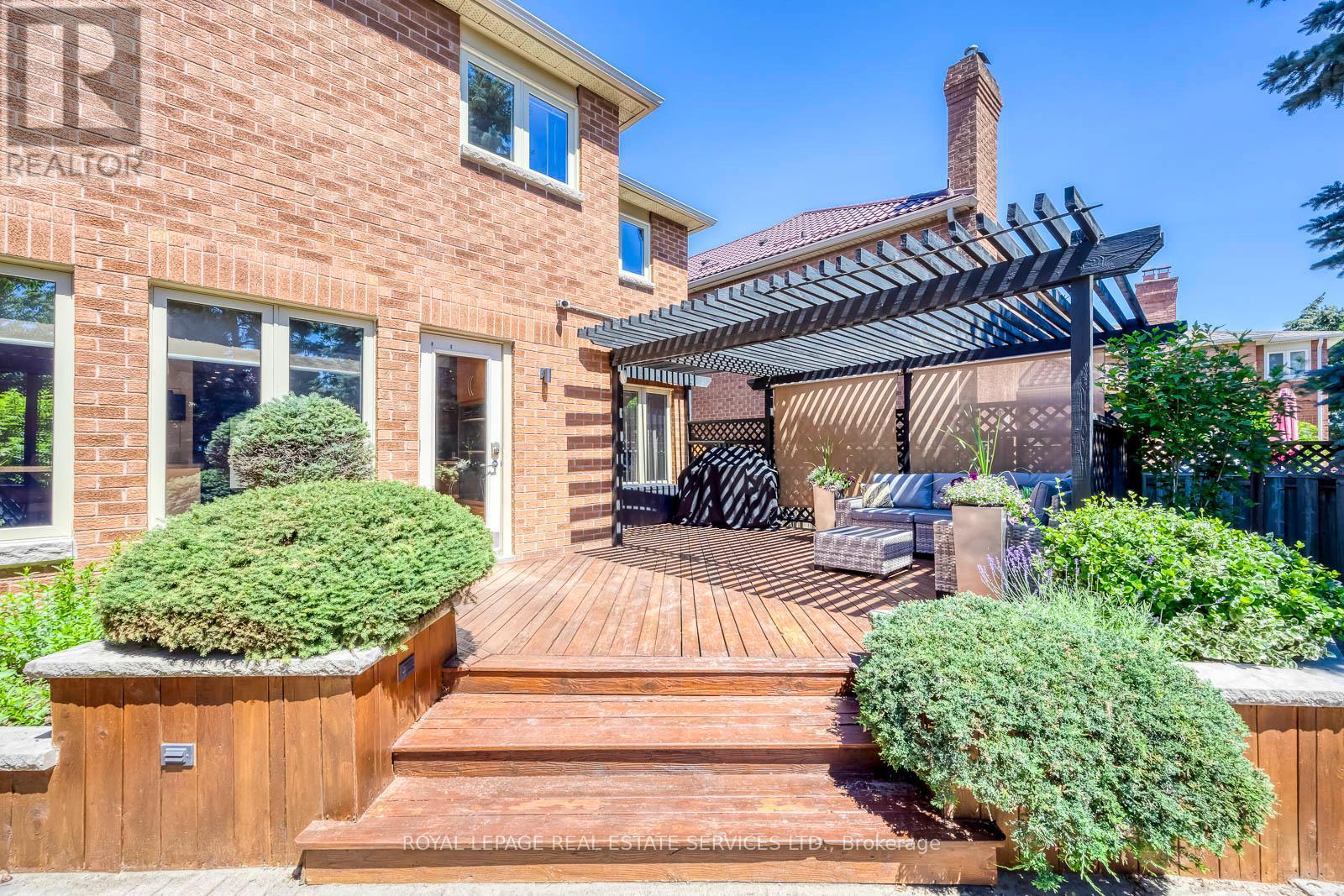 300 Canital Court, Mississauga, ON