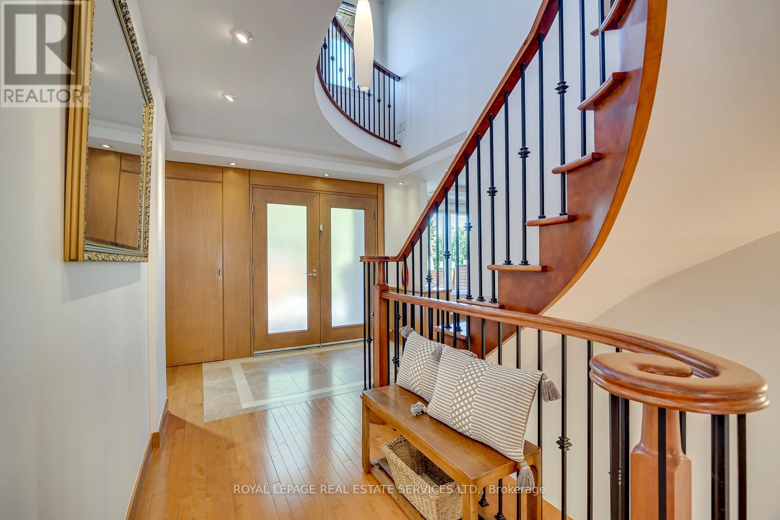 300 Canital Court, Mississauga, ON