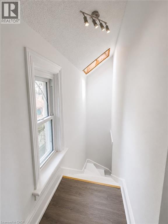 62 Samuelson Street, Cambridge, ON - Indoor Photo Showing Other Room