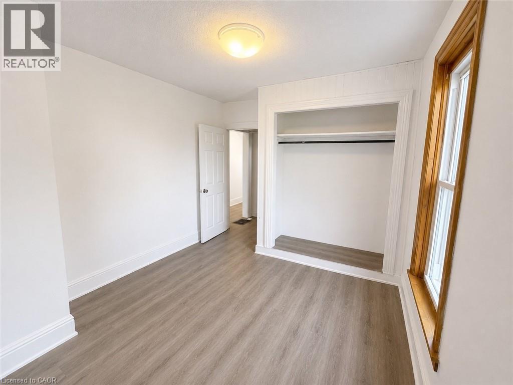 62 Samuelson Street, Cambridge, ON - Indoor Photo Showing Other Room
