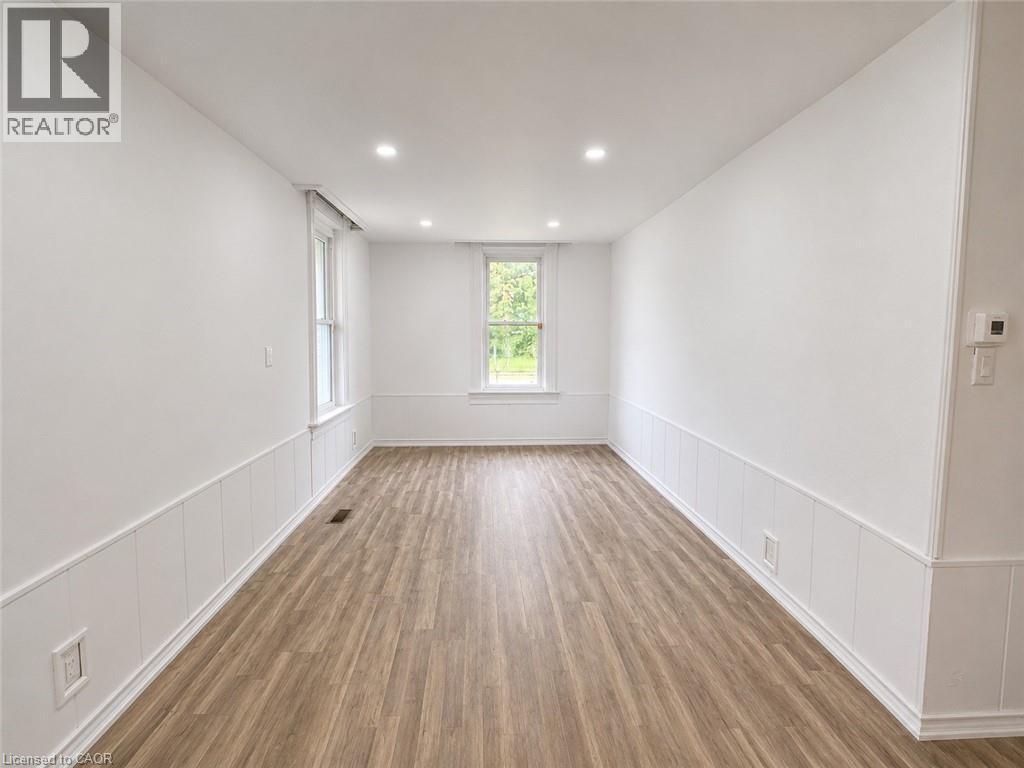62 Samuelson Street, Cambridge, ON - Indoor Photo Showing Other Room