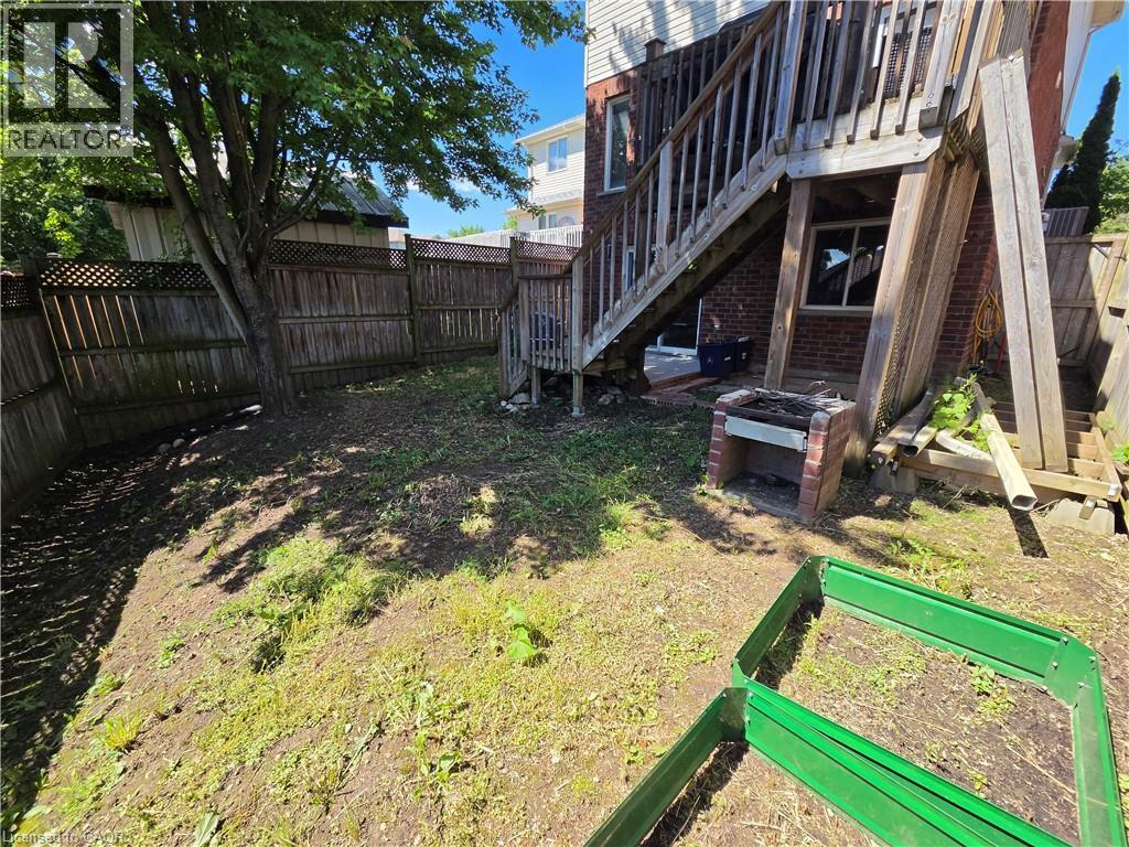 709 Windflower Crescent, Kitchener, ON - Outdoor